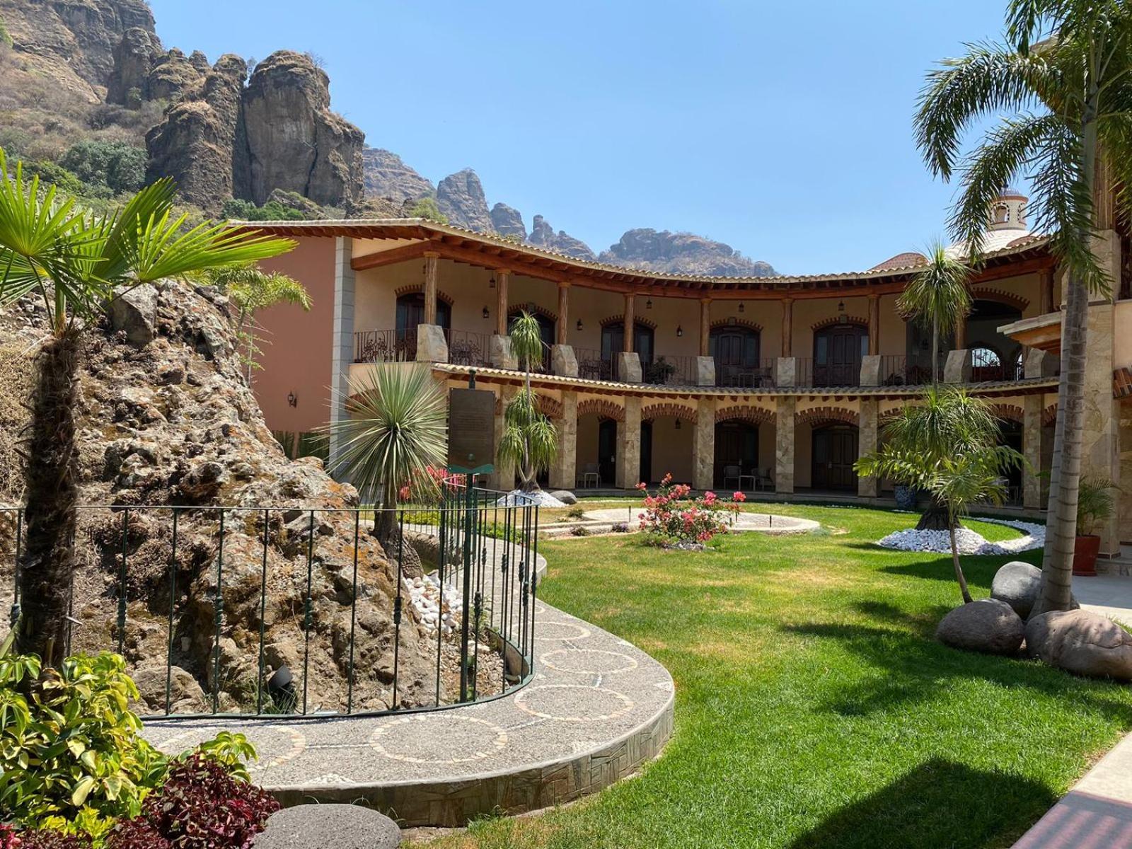La Buena Vibra Retreat And Spa Hotel (Adults Only) Tepoztlán Exterior foto